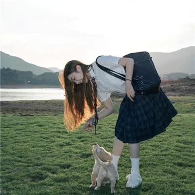 美女与液体人
